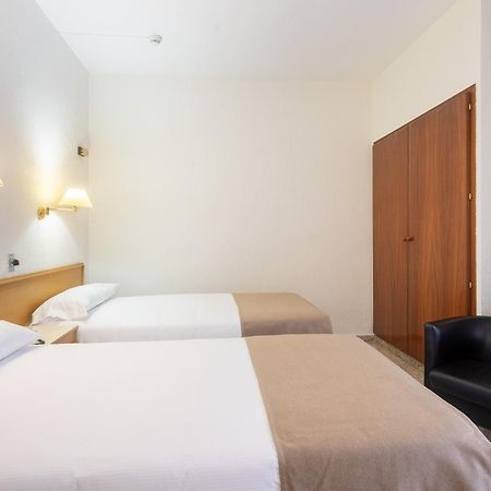 Hotel Leuka Alicante Ngoại thất bức ảnh