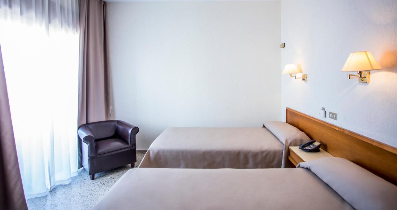 Hotel Leuka Alicante Ngoại thất bức ảnh