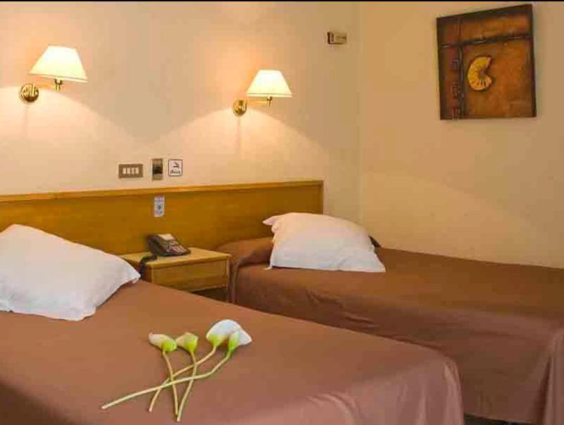 Hotel Leuka Alicante Ngoại thất bức ảnh